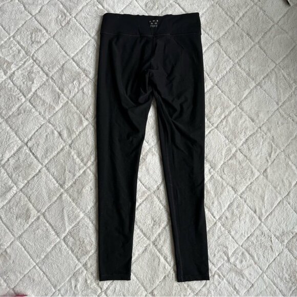 Victoria's Secret PINK | Black & Gray Reversible Ultimate Leggings | Size Small - Picture 8 of 15